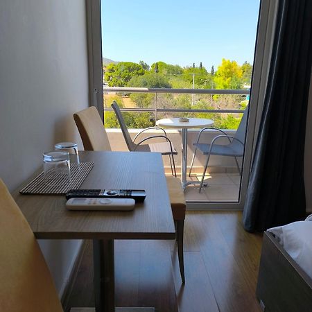 Peania Domus Lägenhet Paianía Exteriör bild